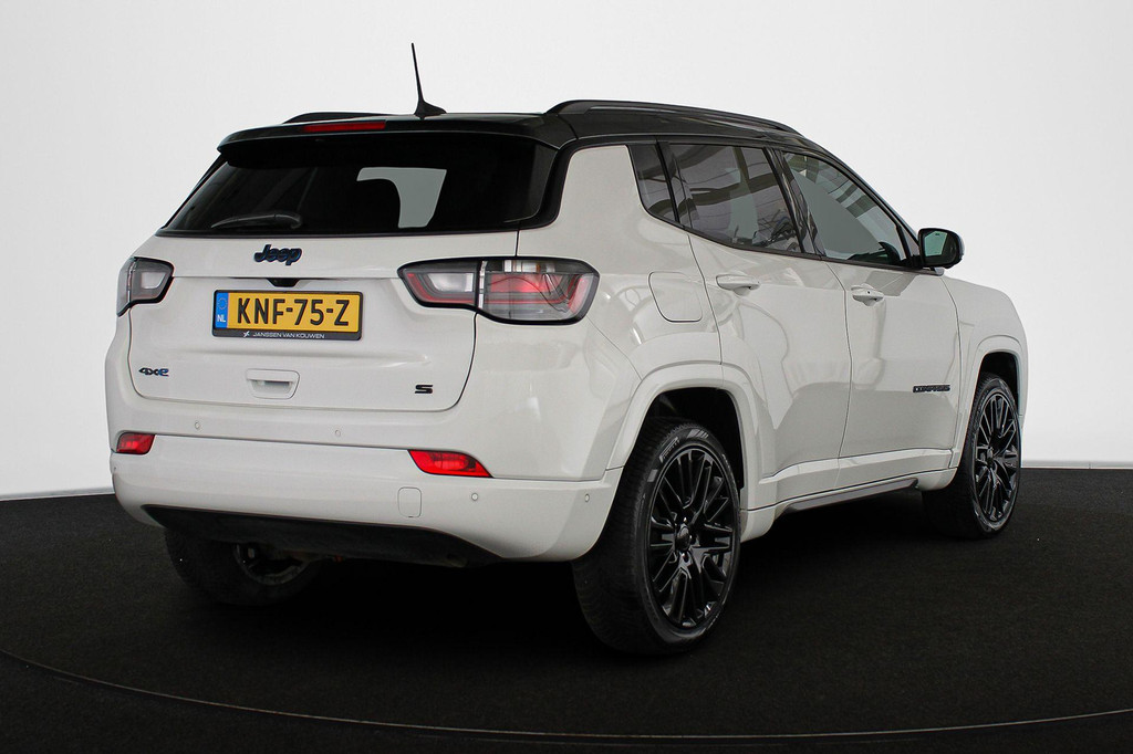 Jeep Compass (KNF75Z) met abonnement