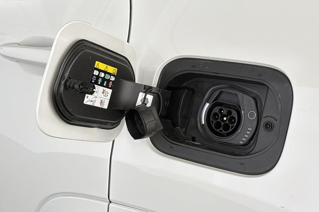Jeep Compass (KNF75Z) met abonnement