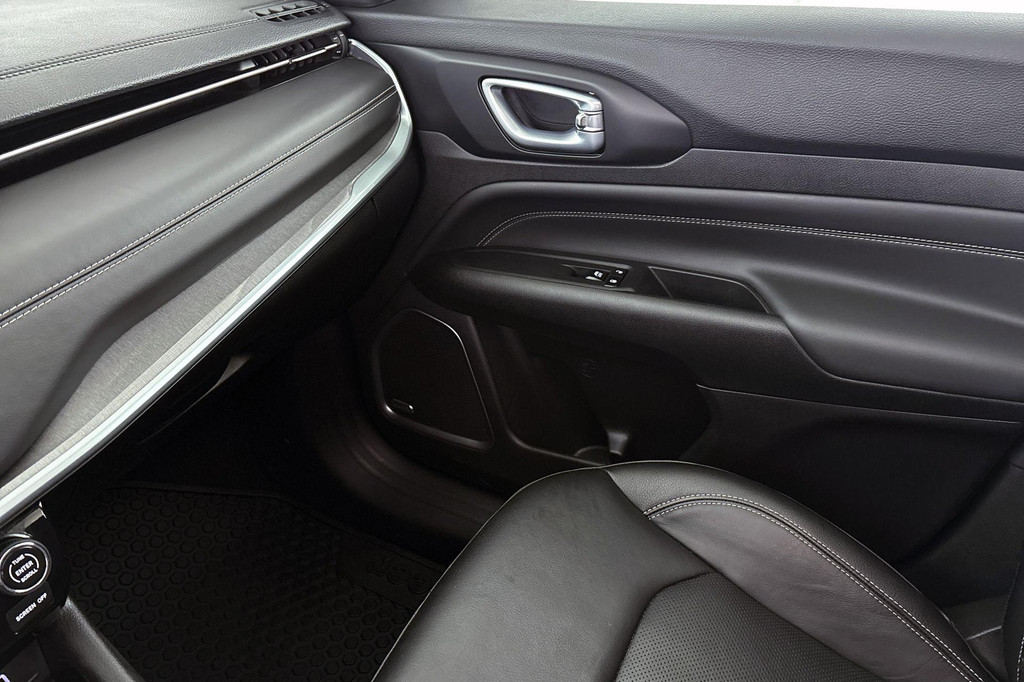 Jeep Compass (KNF75Z) met abonnement