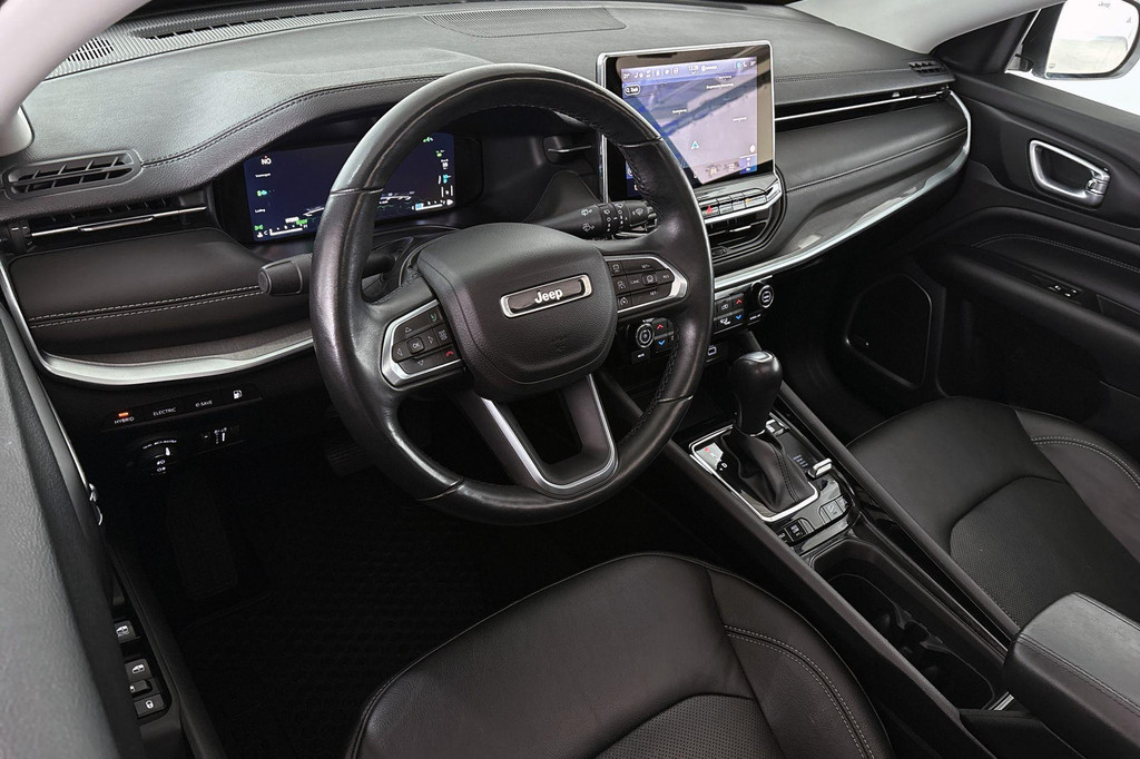 Jeep Compass (KNF75Z) met abonnement