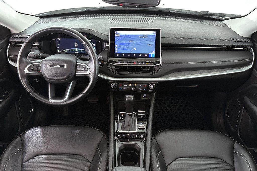 Jeep Compass (KNF75Z) met abonnement