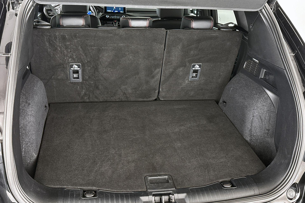 Ford Kuga (KSR41K) met abonnement
