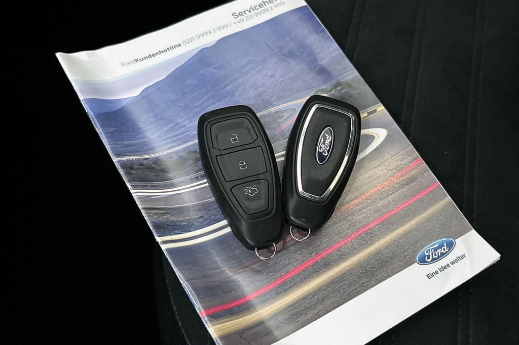 Ford Kuga (KSR41K) met abonnement
