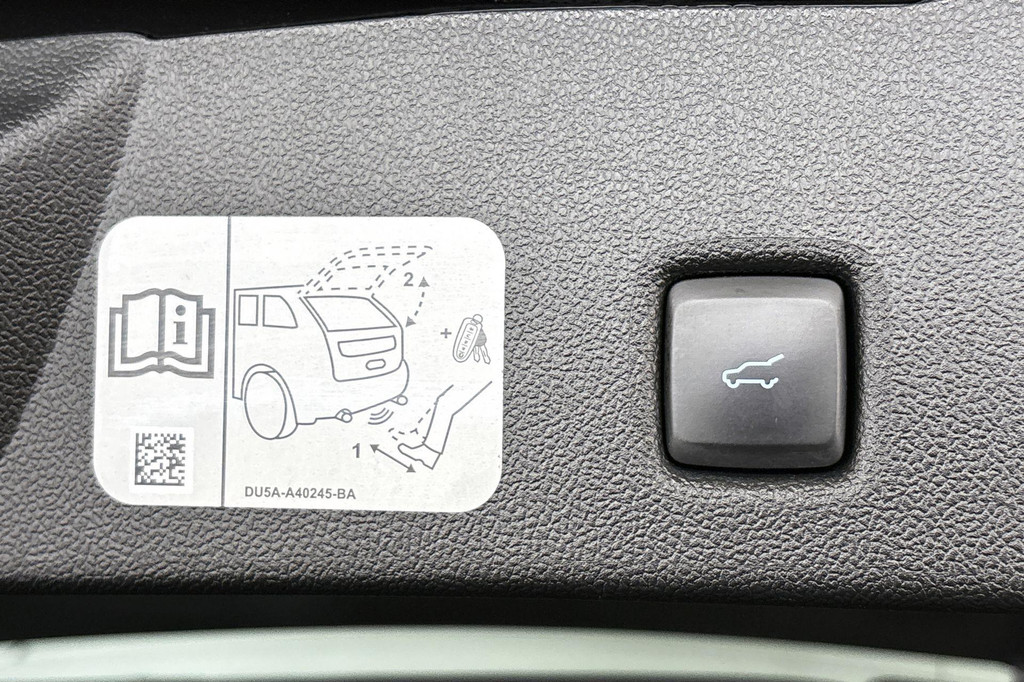Ford Kuga (KSR41K) met abonnement