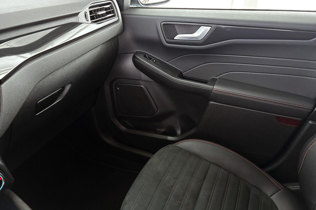 Ford Kuga (KSR41K) met abonnement