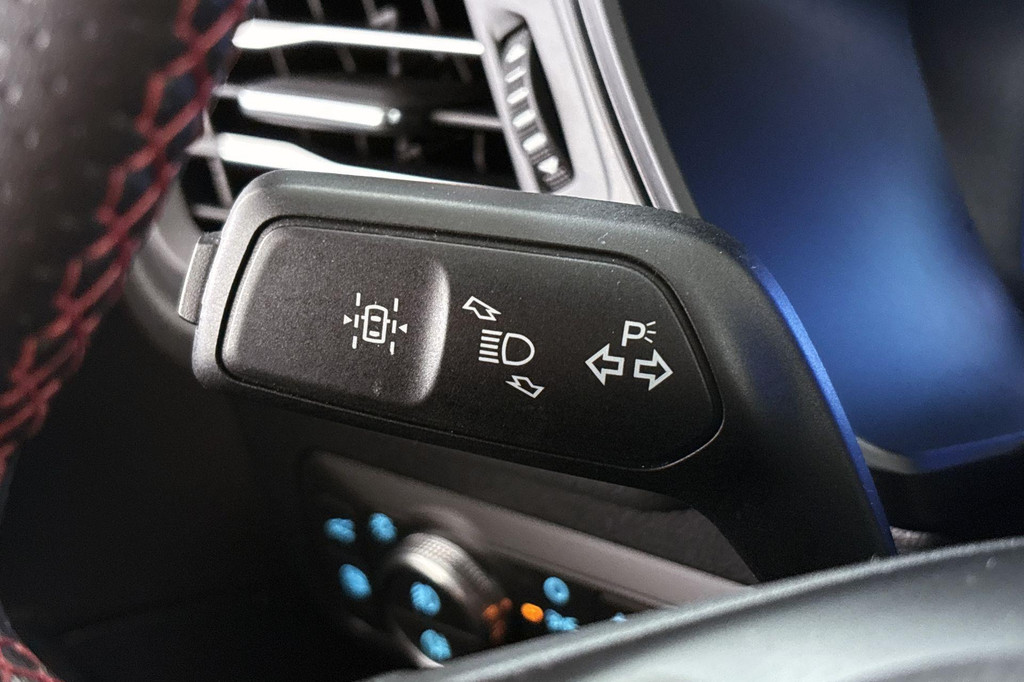 Ford Kuga (KSR41K) met abonnement