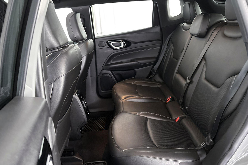 Jeep Compass (KLK74G) met abonnement