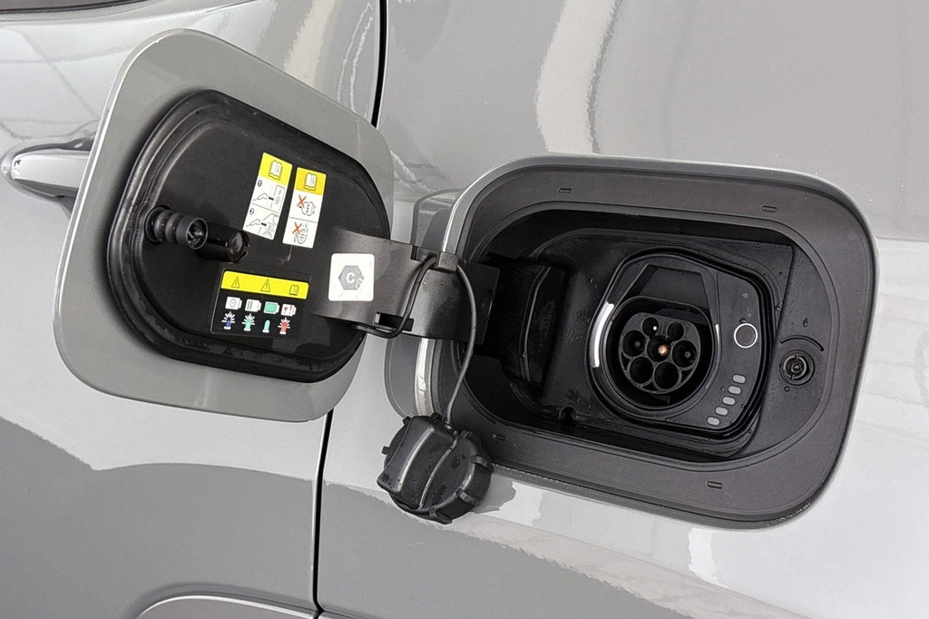 Jeep Compass (KLK74G) met abonnement
