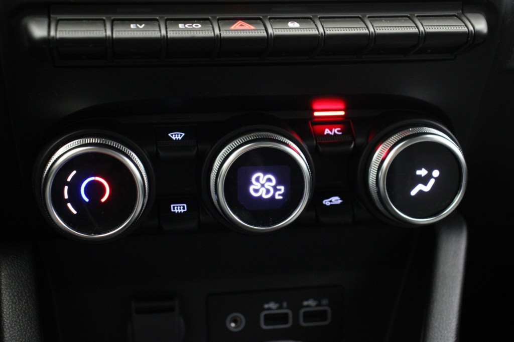 Renault Clio (X871PZ) met abonnement