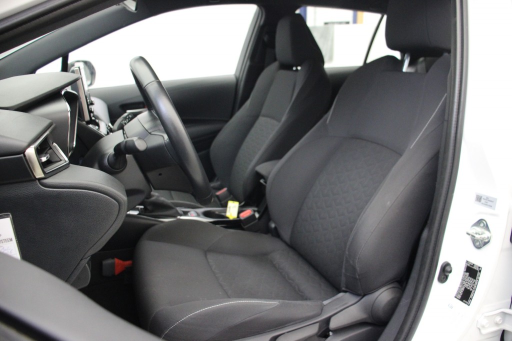 Toyota Corolla Touring Sports (L726GT) met abonnement