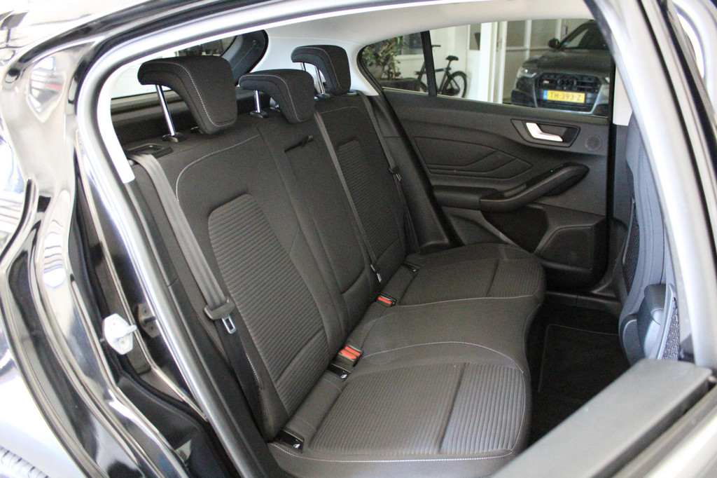Ford Focus (N398BX) met abonnement