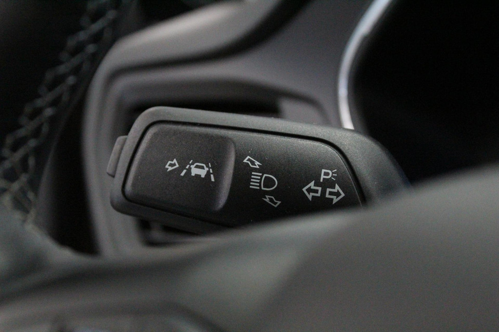 Ford Focus (N398BX) met abonnement