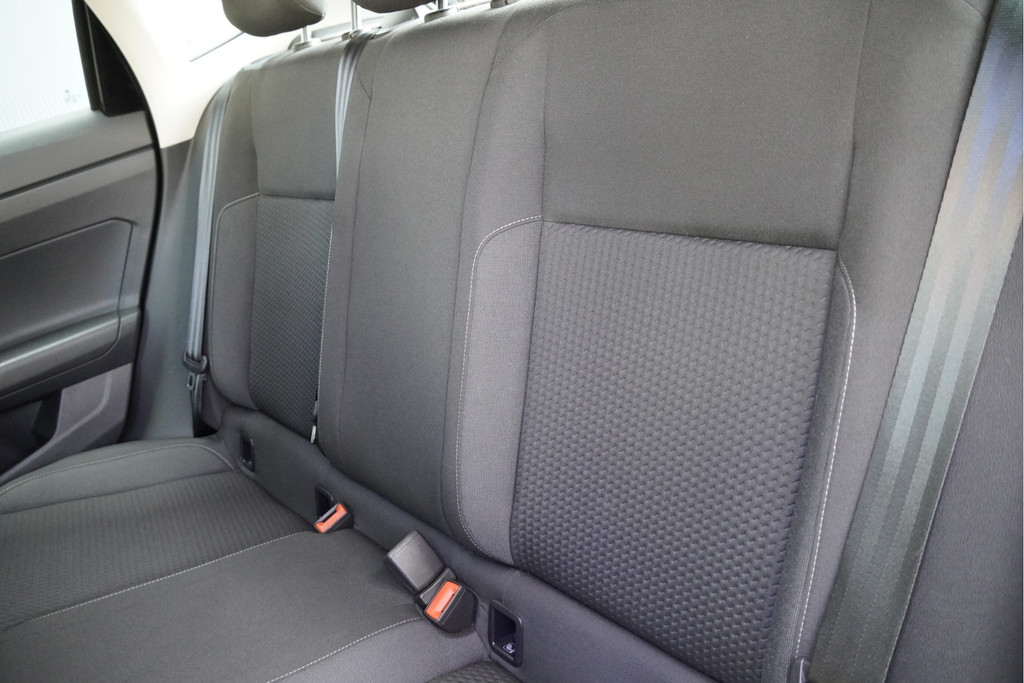 Volkswagen Polo (L142TB) met abonnement