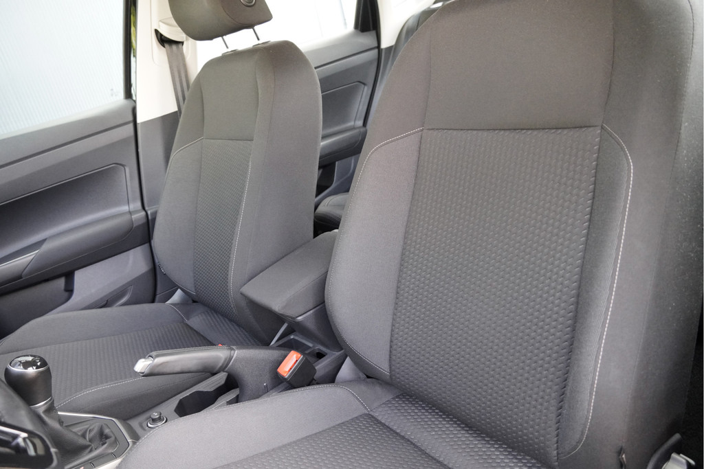 Volkswagen Polo (L142TB) met abonnement