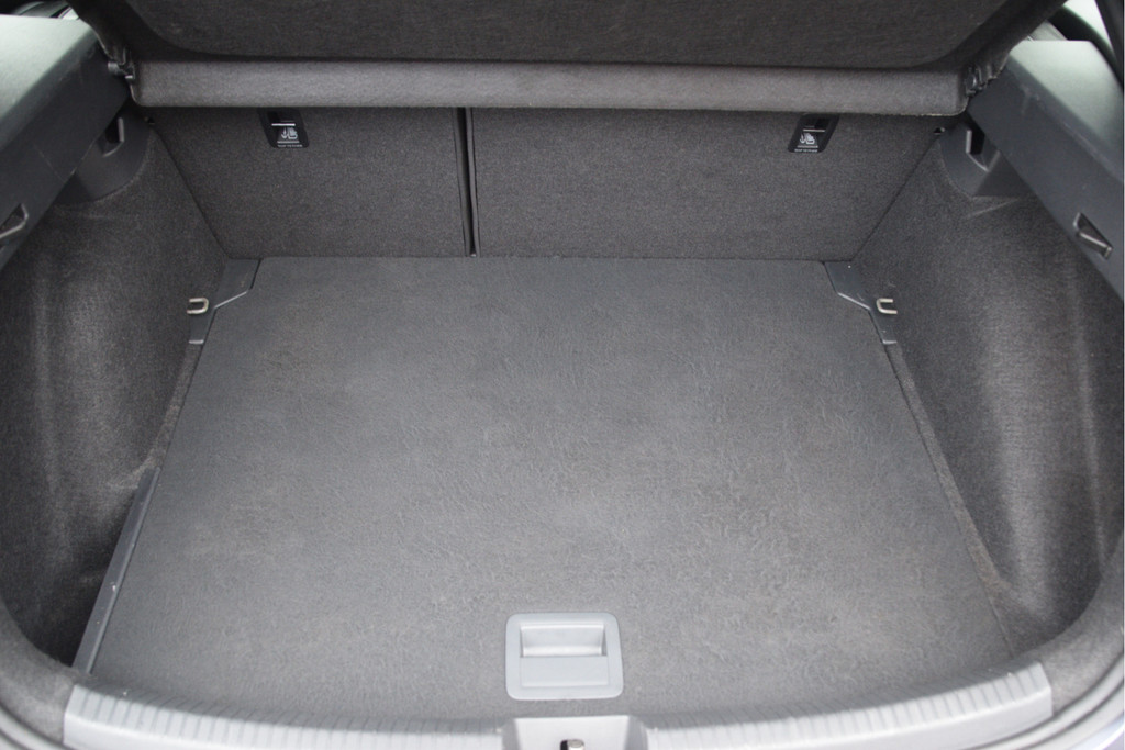 Volkswagen Taigo (S356GV) met abonnement