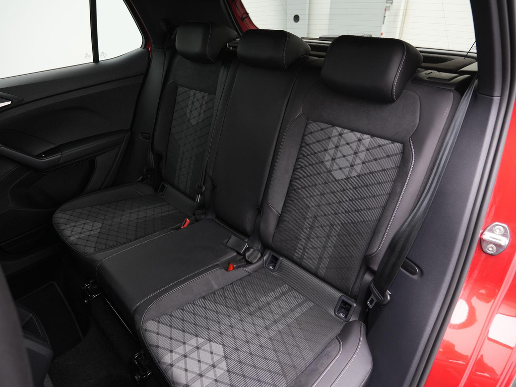 Volkswagen T-Cross (KTJ95V) met abonnement