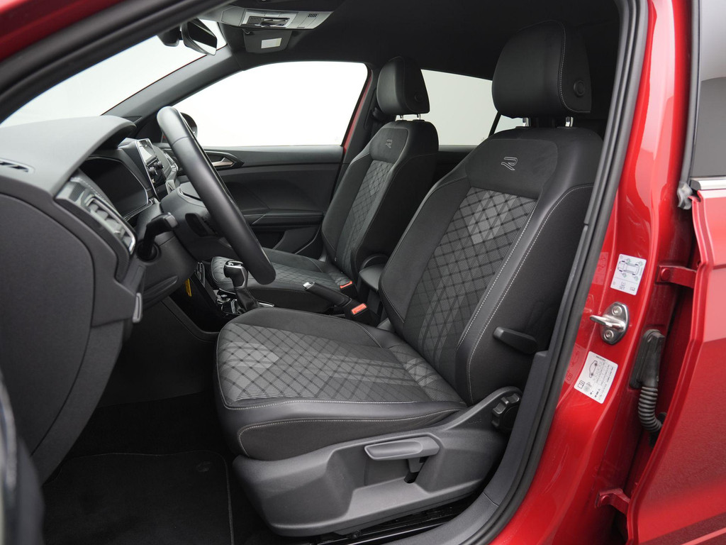 Volkswagen T-Cross (KTJ95V) met abonnement