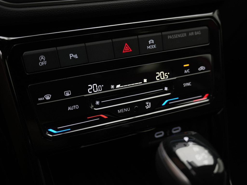 Volkswagen T-Cross (KTJ95V) met abonnement