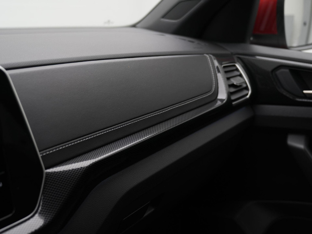 Volkswagen T-Cross (KTJ95V) met abonnement