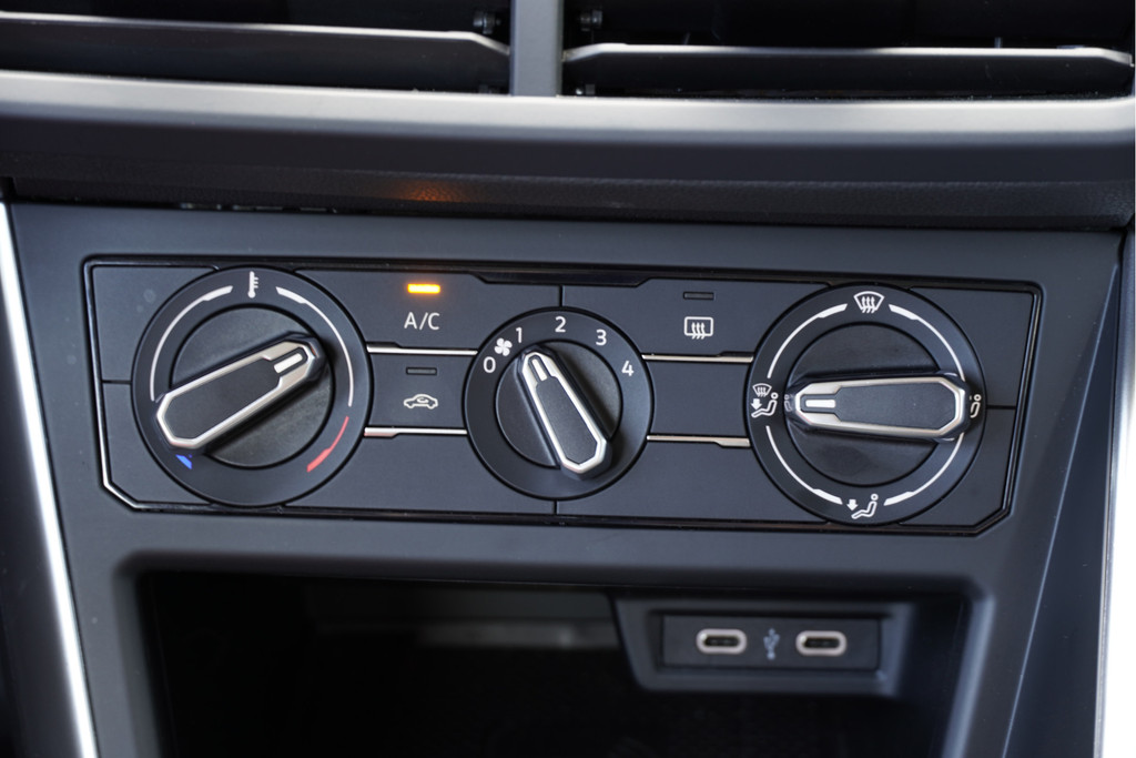 Volkswagen Polo (R331FK) met abonnement