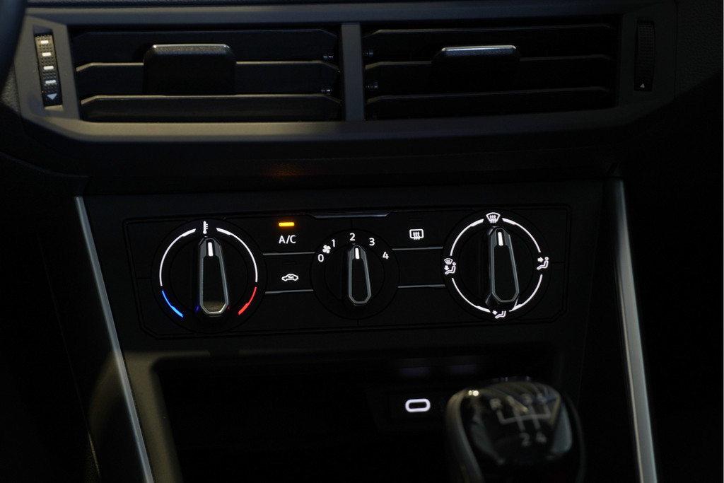 Volkswagen Polo (R331FK) met abonnement