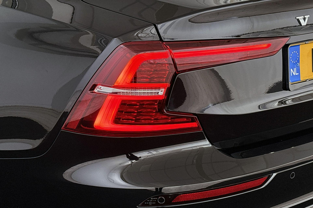 Volvo S60 (P815BS) met abonnement