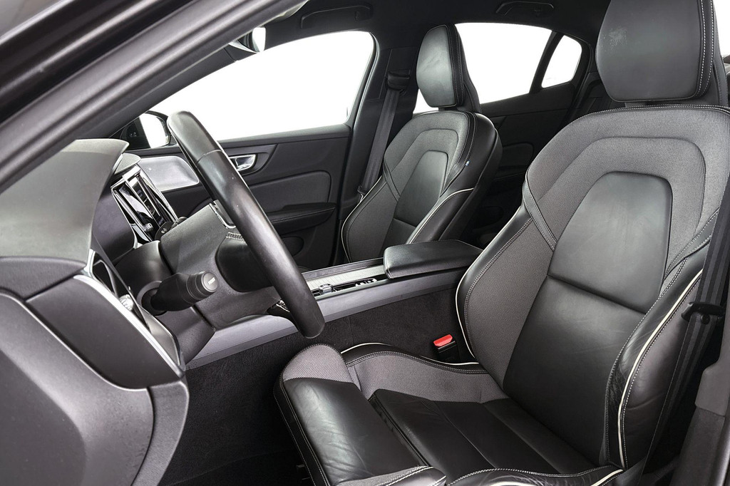Volvo S60 (P815BS) met abonnement