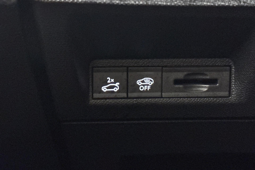 Peugeot 5008 (KSK09K) met abonnement