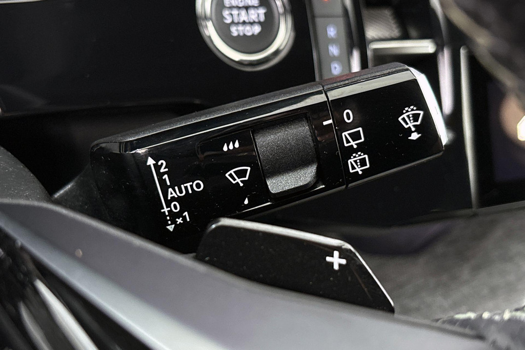 Peugeot 5008 (KSK09K) met abonnement