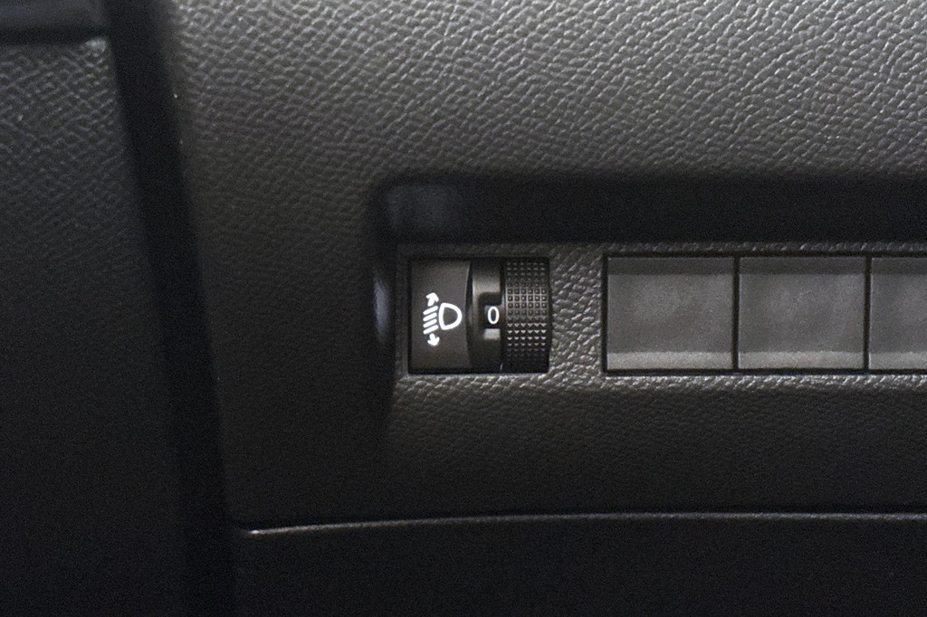 Peugeot 208 (KRP86T) met abonnement