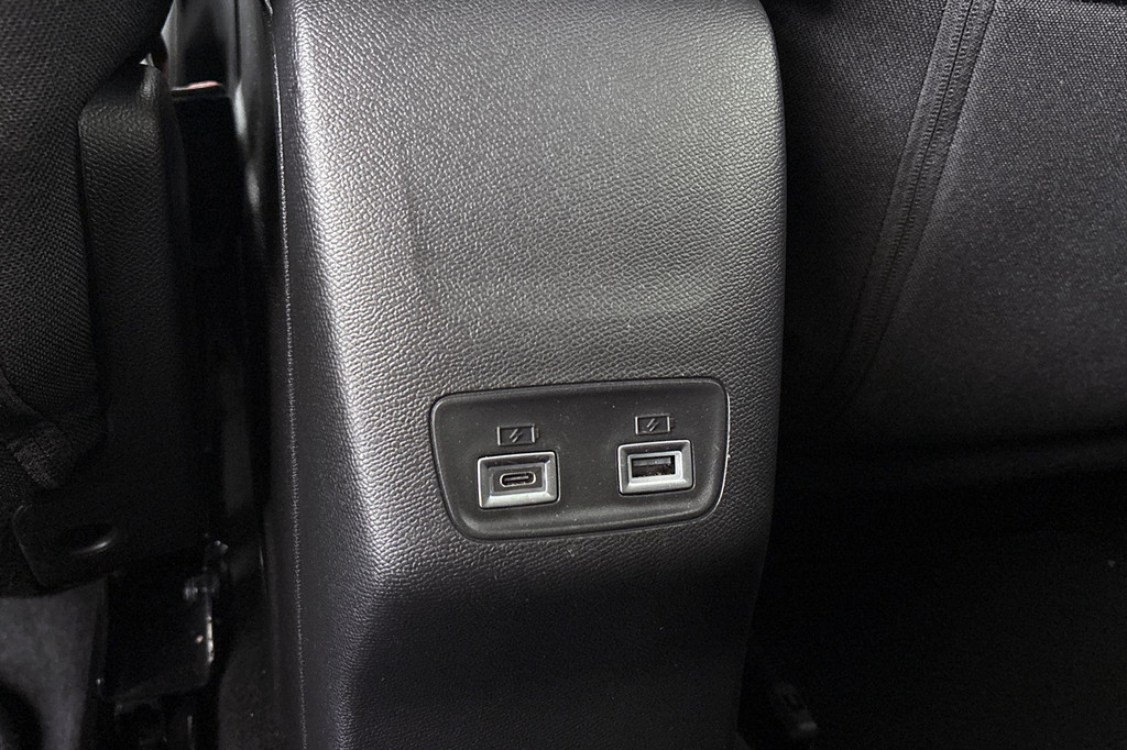 Peugeot 208 (KRP86T) met abonnement