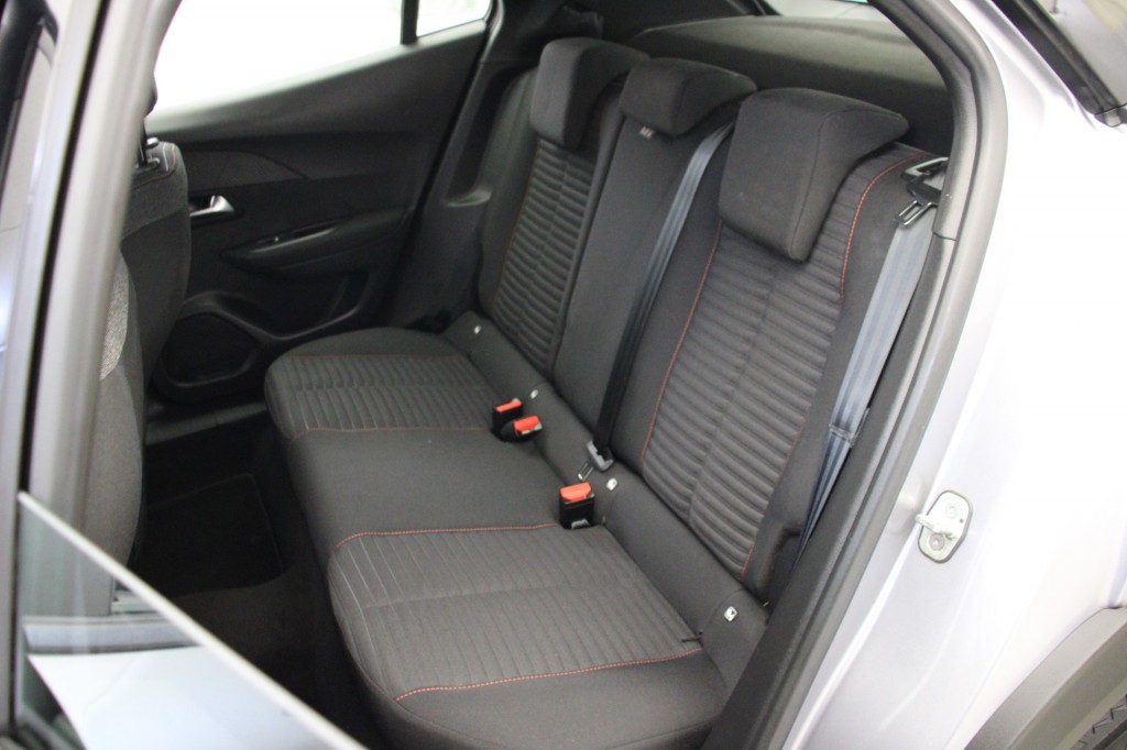 Peugeot 2008 (J492GR) met abonnement