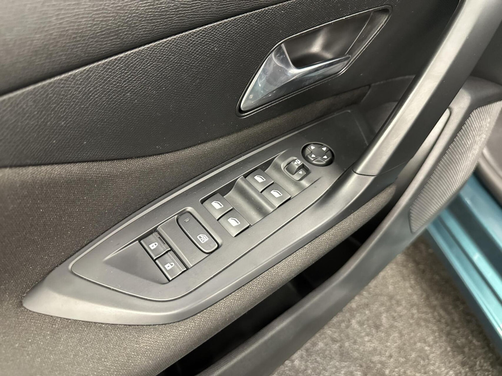 Peugeot 308 (P570XZ) met abonnement