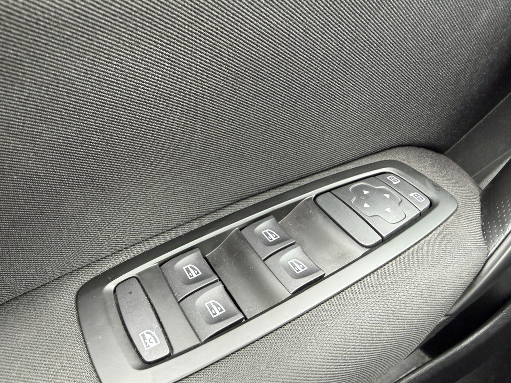 Renault MEGANE Estate (KNP10G) met abonnement