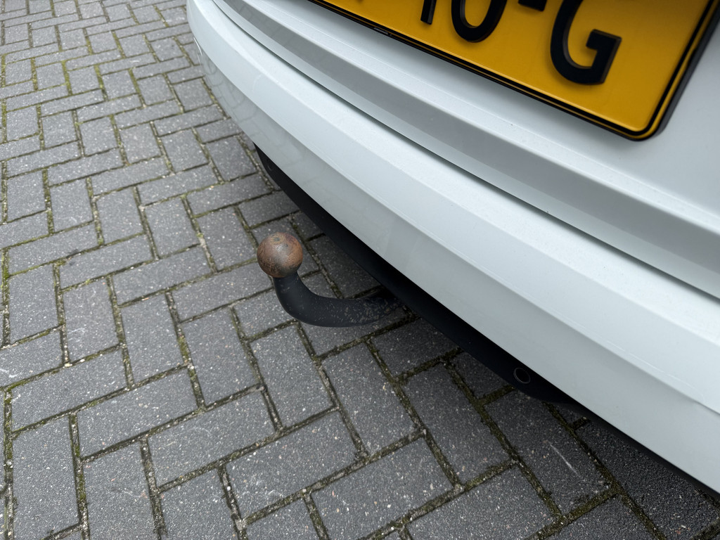 Renault MEGANE Estate (KNP10G) met abonnement