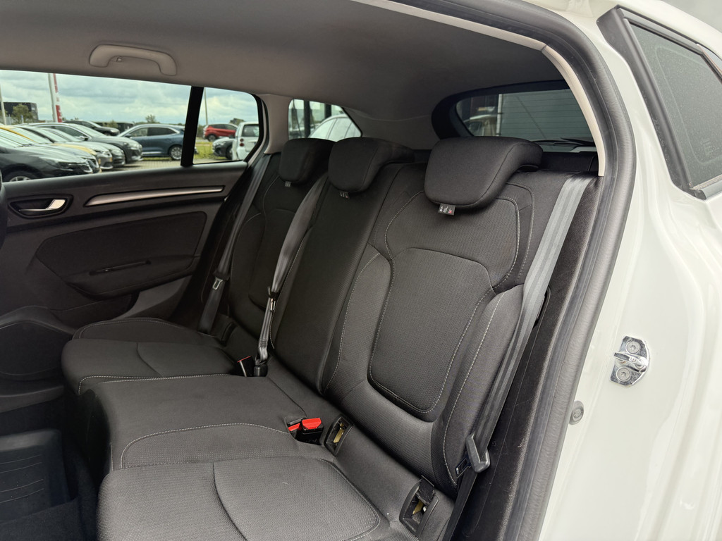 Renault MEGANE Estate (KNP10G) met abonnement