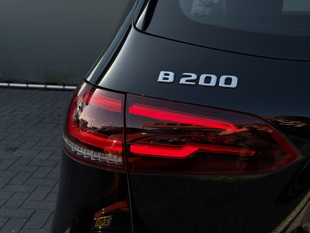 Mercedes-Benz B-Klasse (L840NB) met abonnement