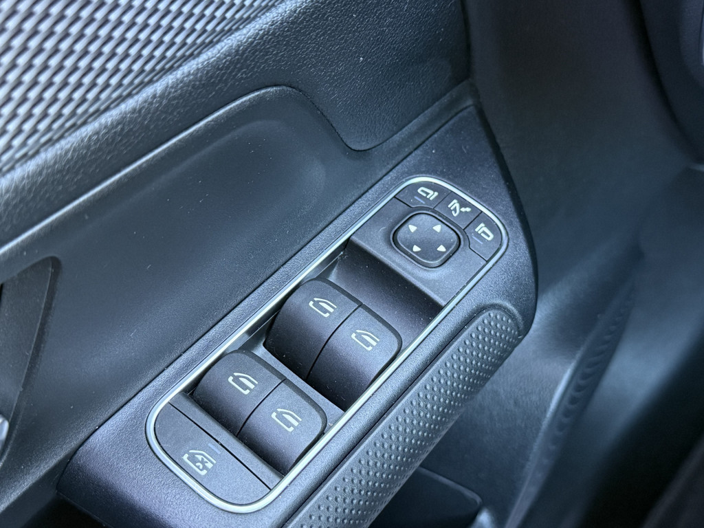 Mercedes-Benz B-Klasse (L840NB) met abonnement