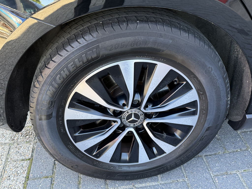 Mercedes-Benz B-Klasse (L840NB) met abonnement