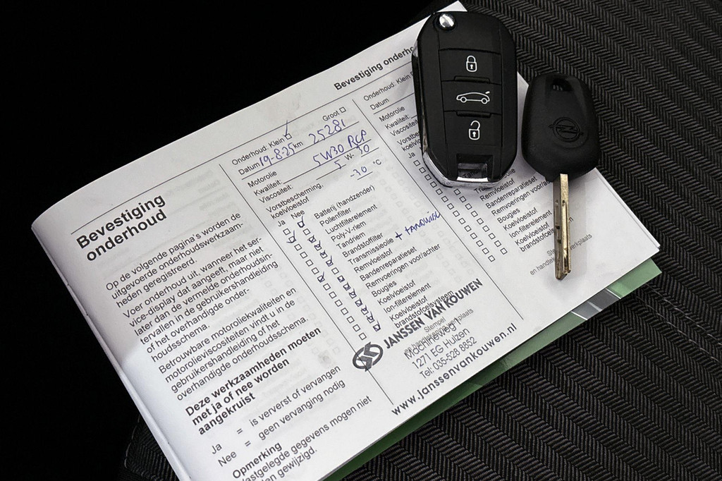 Opel Corsa (T791FD) met abonnement