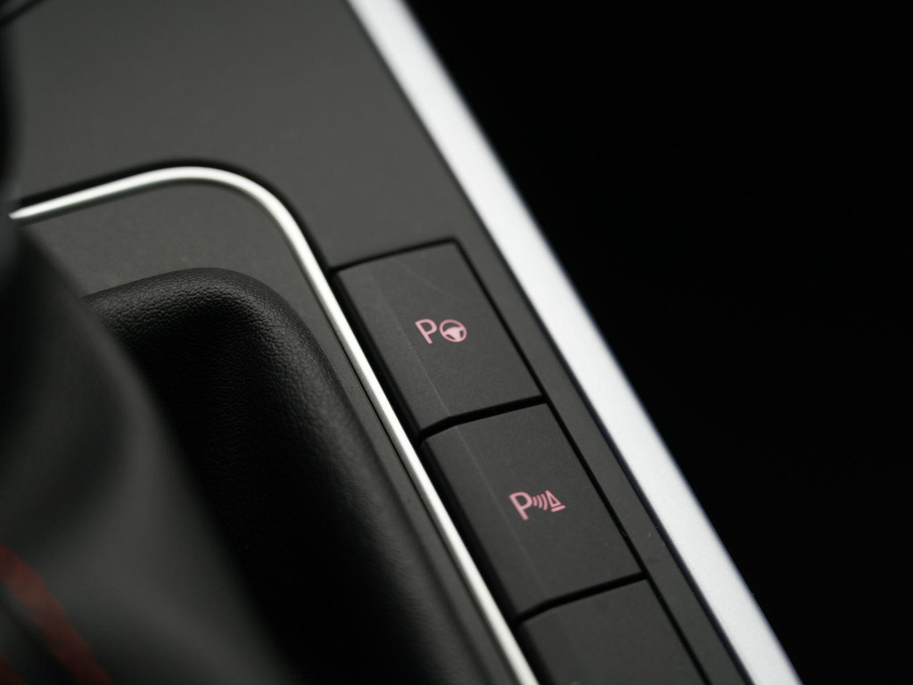 Seat Arona (KRZ28G) met abonnement