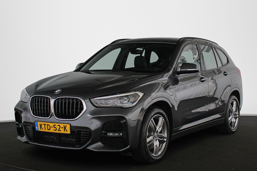 BMW X1 (KTD52K) met abonnement