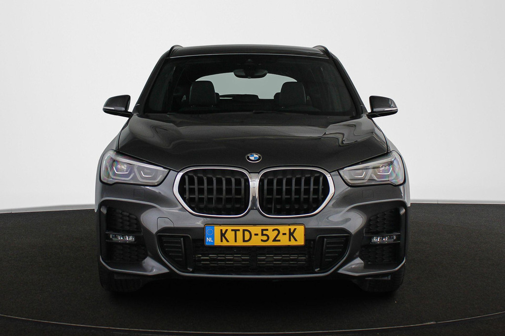 BMW X1 (KTD52K) met abonnement