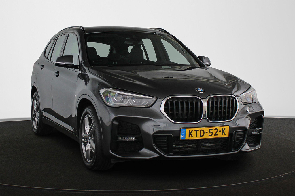 BMW X1 (KTD52K) met abonnement