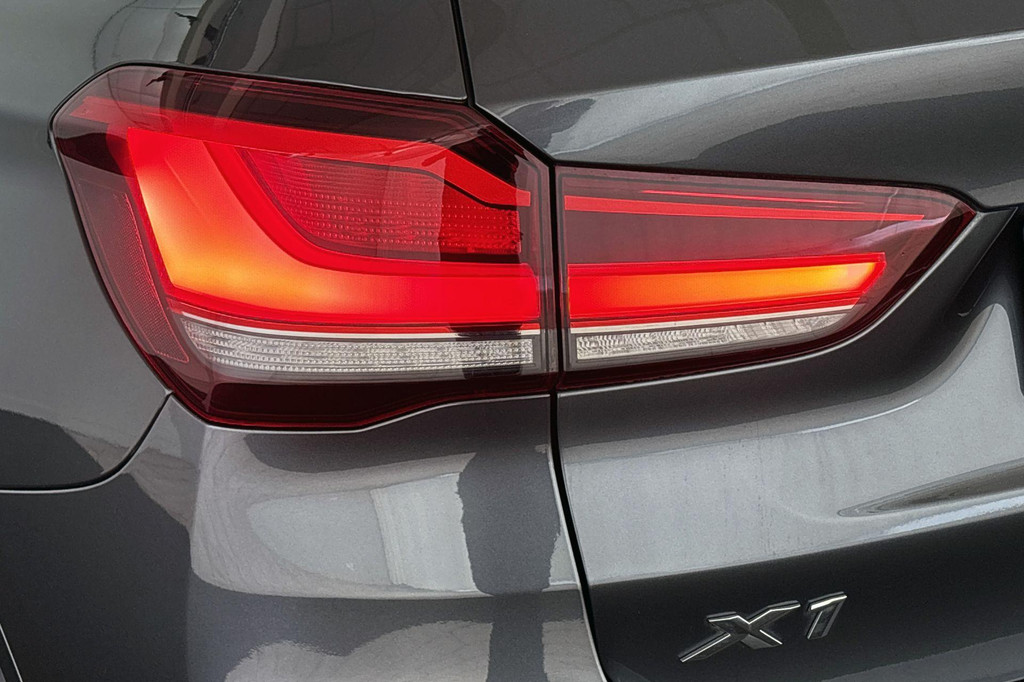 BMW X1 (KTD52K) met abonnement