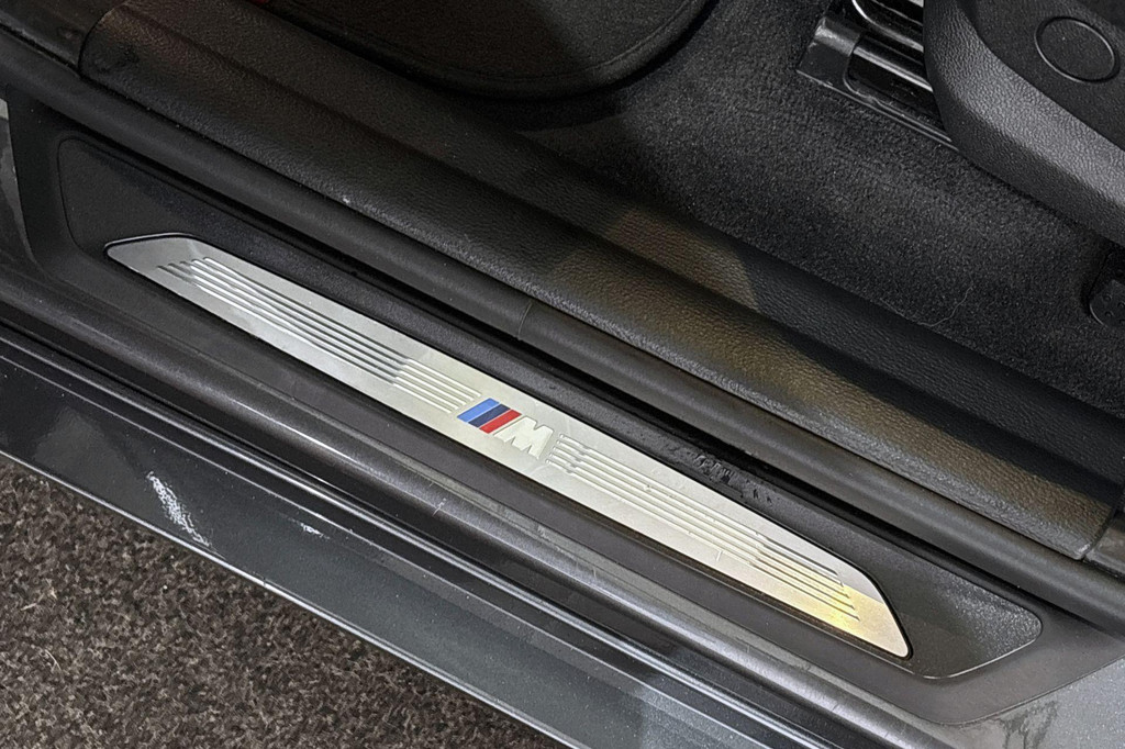 BMW X1 (KTD52K) met abonnement