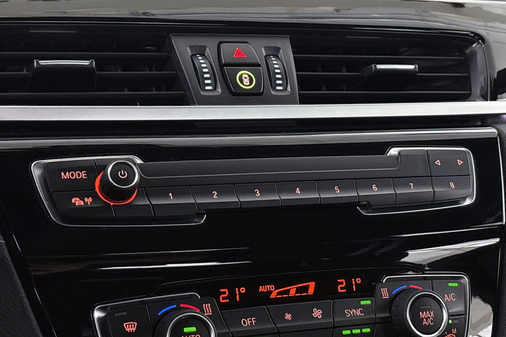 BMW X1 (KTD52K) met abonnement