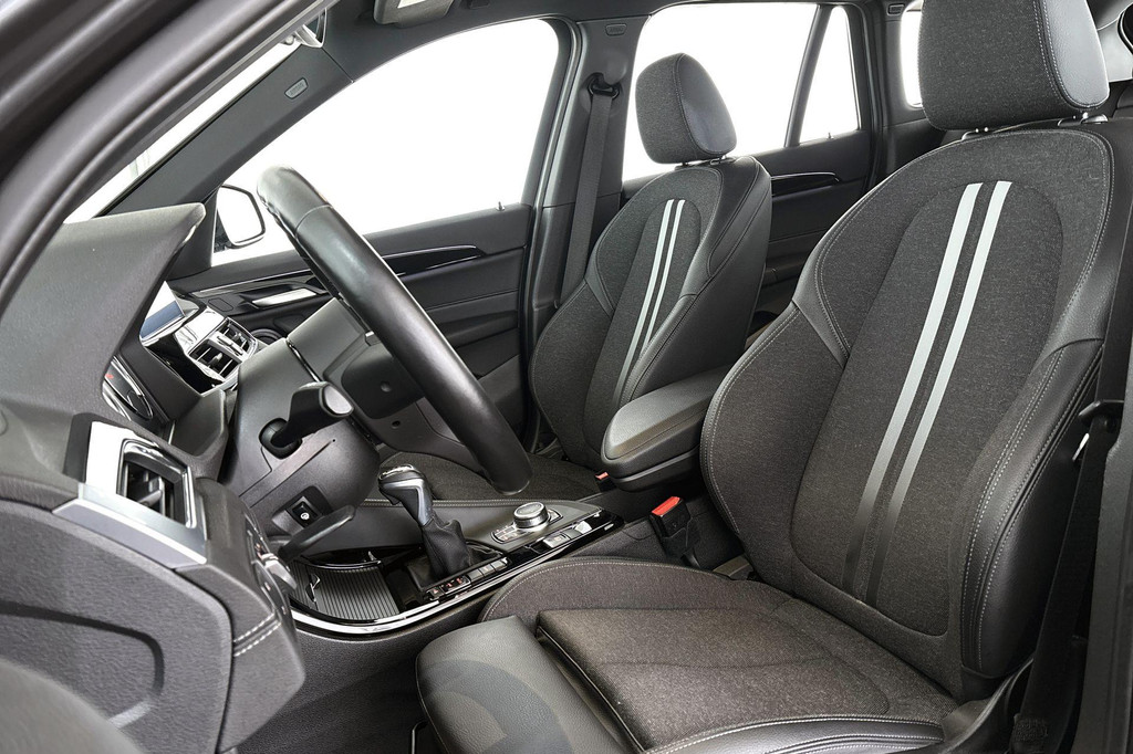 BMW X1 (KTD52K) met abonnement