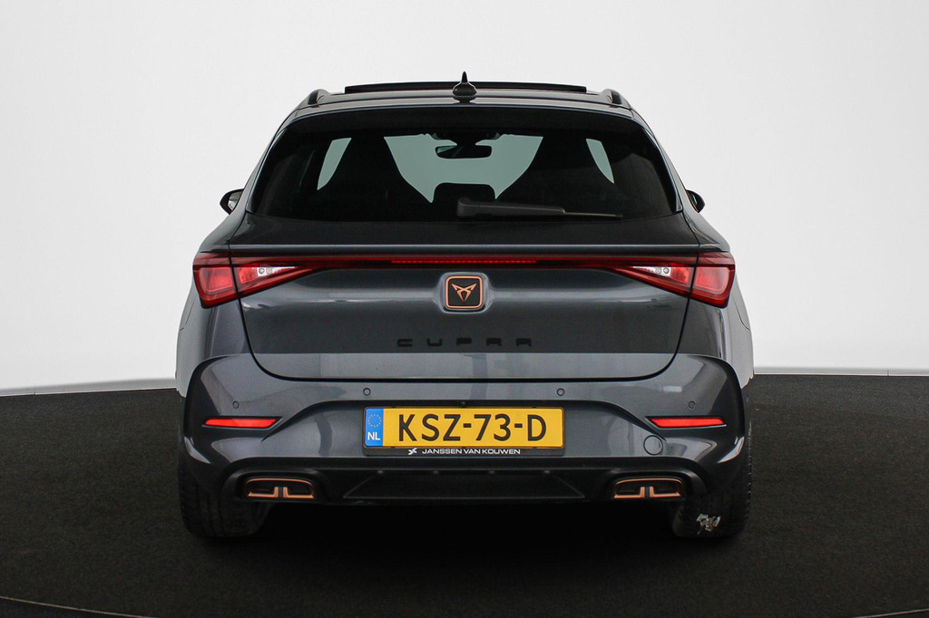 CUPRA Leon Sportstourer (KSZ73D) met abonnement