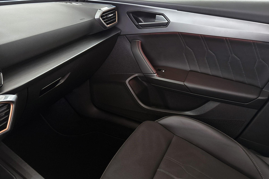 CUPRA Leon Sportstourer (KSZ73D) met abonnement